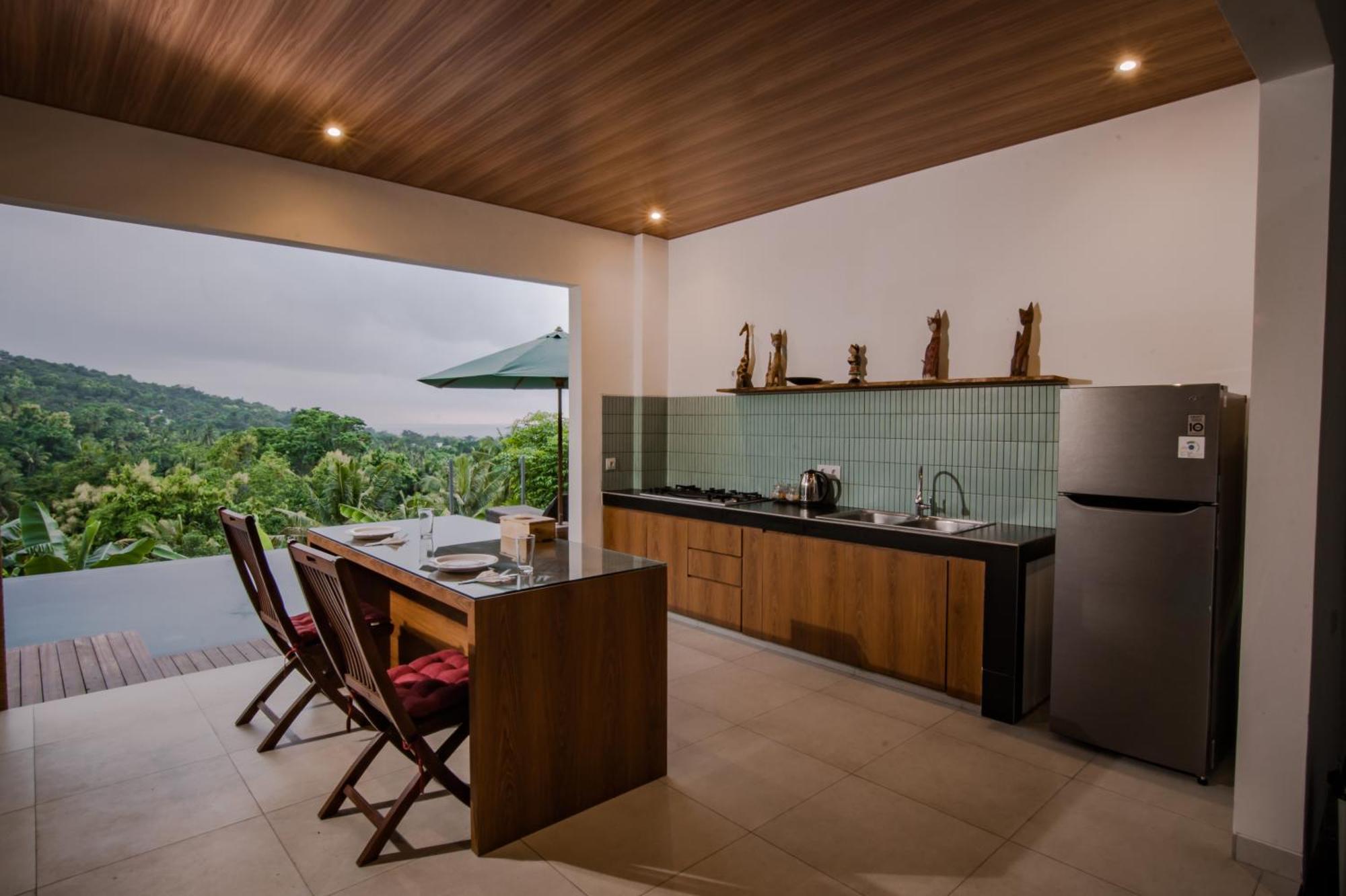 Abinawa Hill Bed & Breakfast Lovina  Exterior photo
