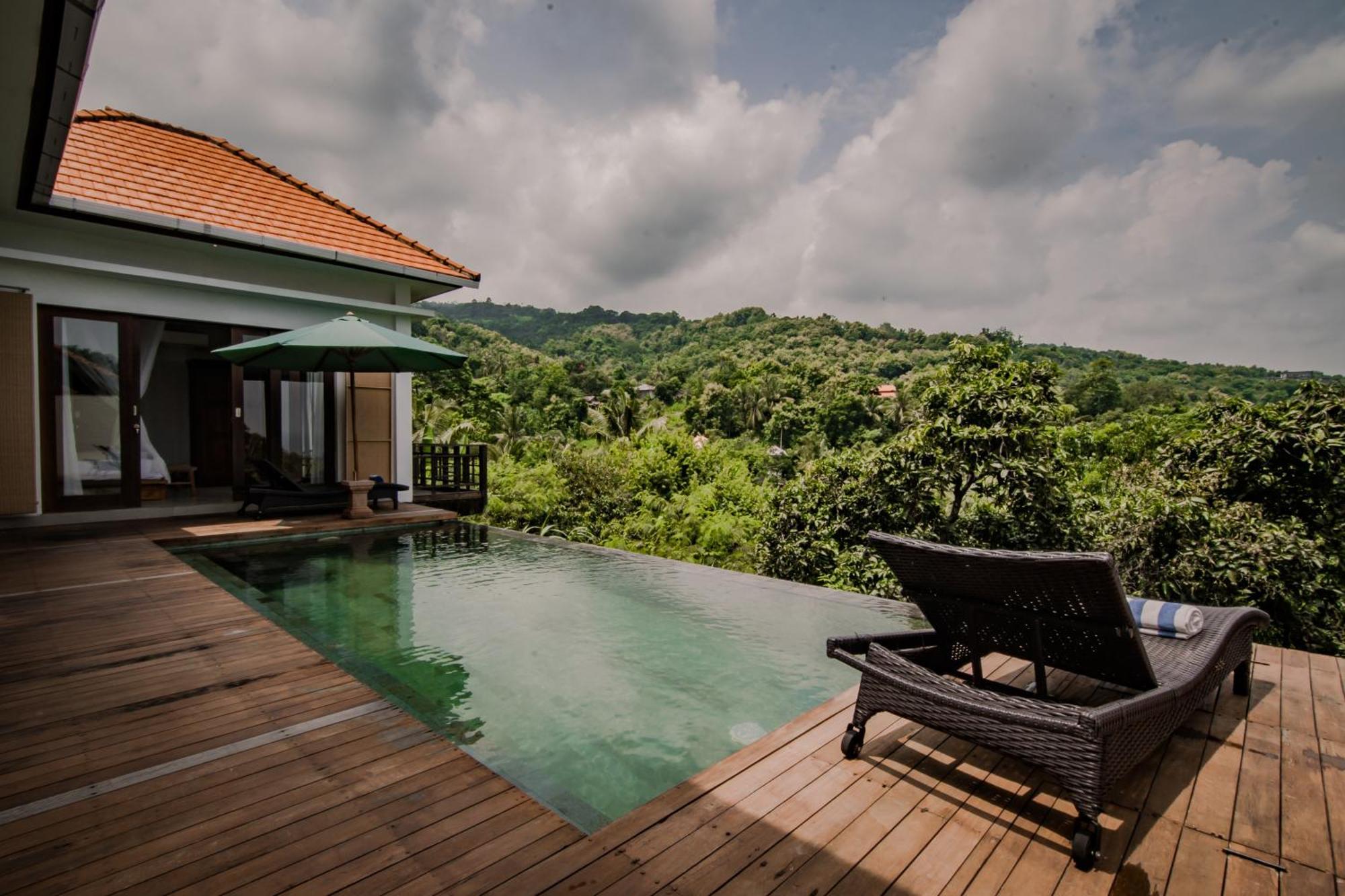 Abinawa Hill Bed & Breakfast Lovina  Exterior photo